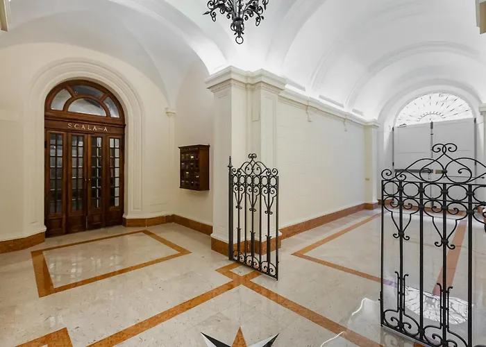 VIVILO COLLECTION - Marche 54 Apart 4bdr - Close to Via Veneto
